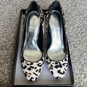 White House Black Market Panther Pump